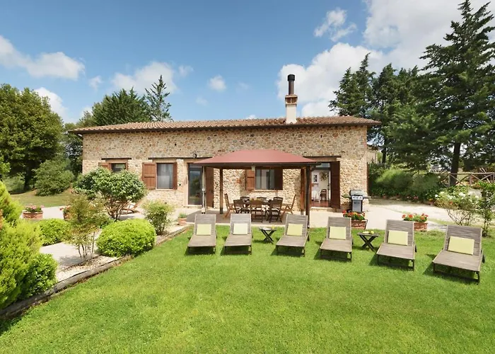 Villa L'ovile 8, Emma Sovicille